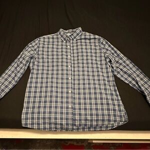 Blue Casual Button Down Shirt with Classic Plaid Design